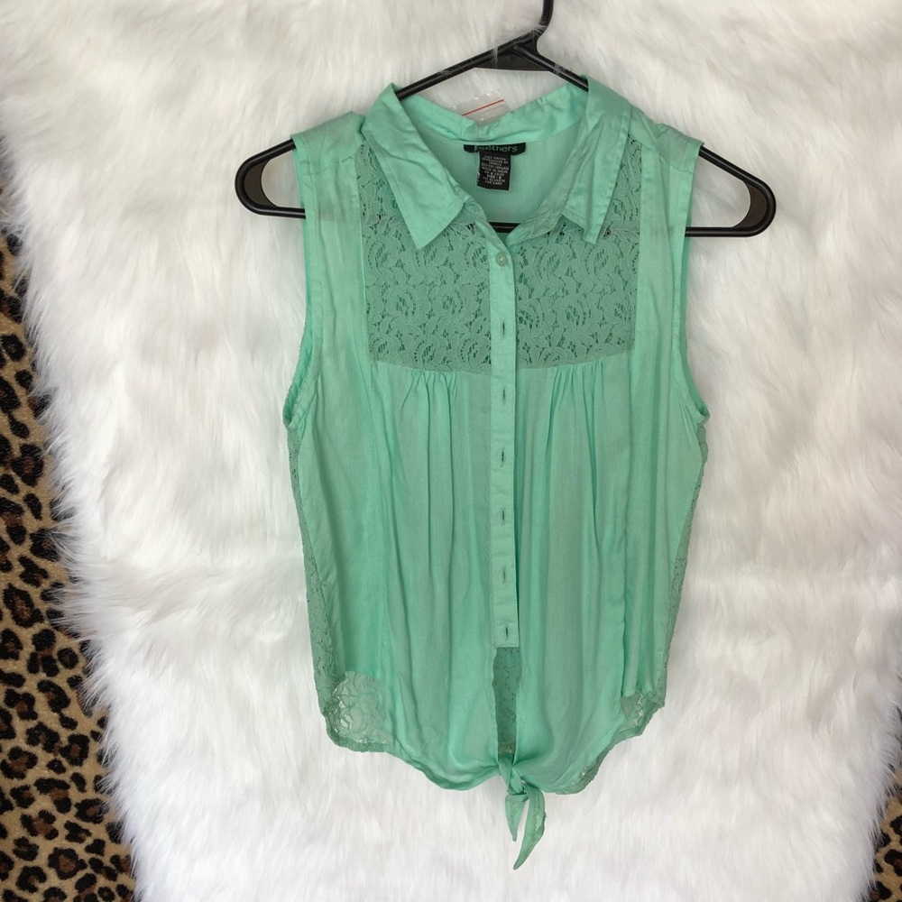 Feathers Top 💋